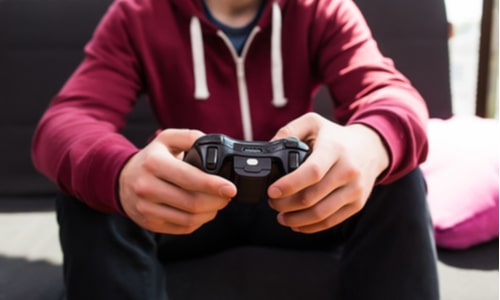 15 Gift Ideas That Any Teen Will Love tech